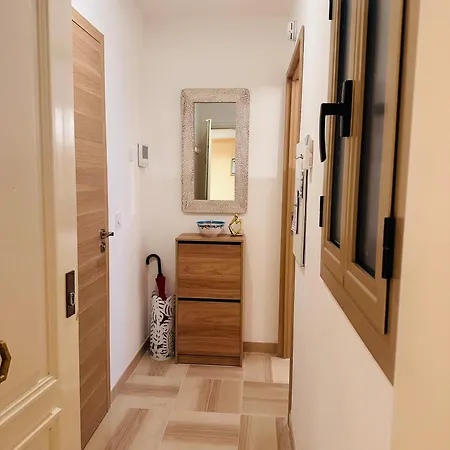 Апартаменты New Studio, Patio, Steps From La Croisette *