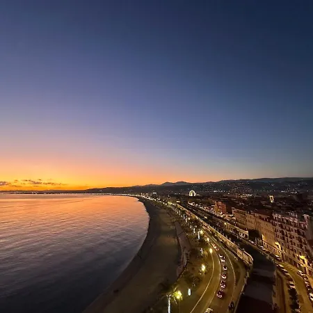 شقة New Studio, Patio, Steps From La Croisette