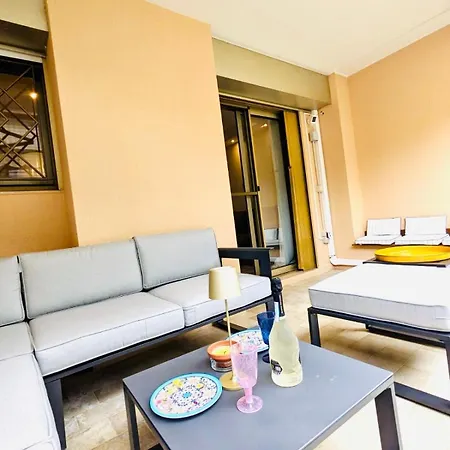 New Studio, Patio, Steps From La Croisette * كان