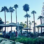New Studio, Patio, Steps From La Croisette *