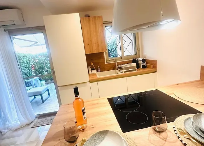 דירה New Studio, Patio, Steps From La Croisette קאן