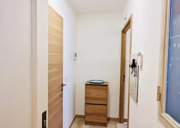 New Studio, Patio, Steps From La Croisette דירה קאן